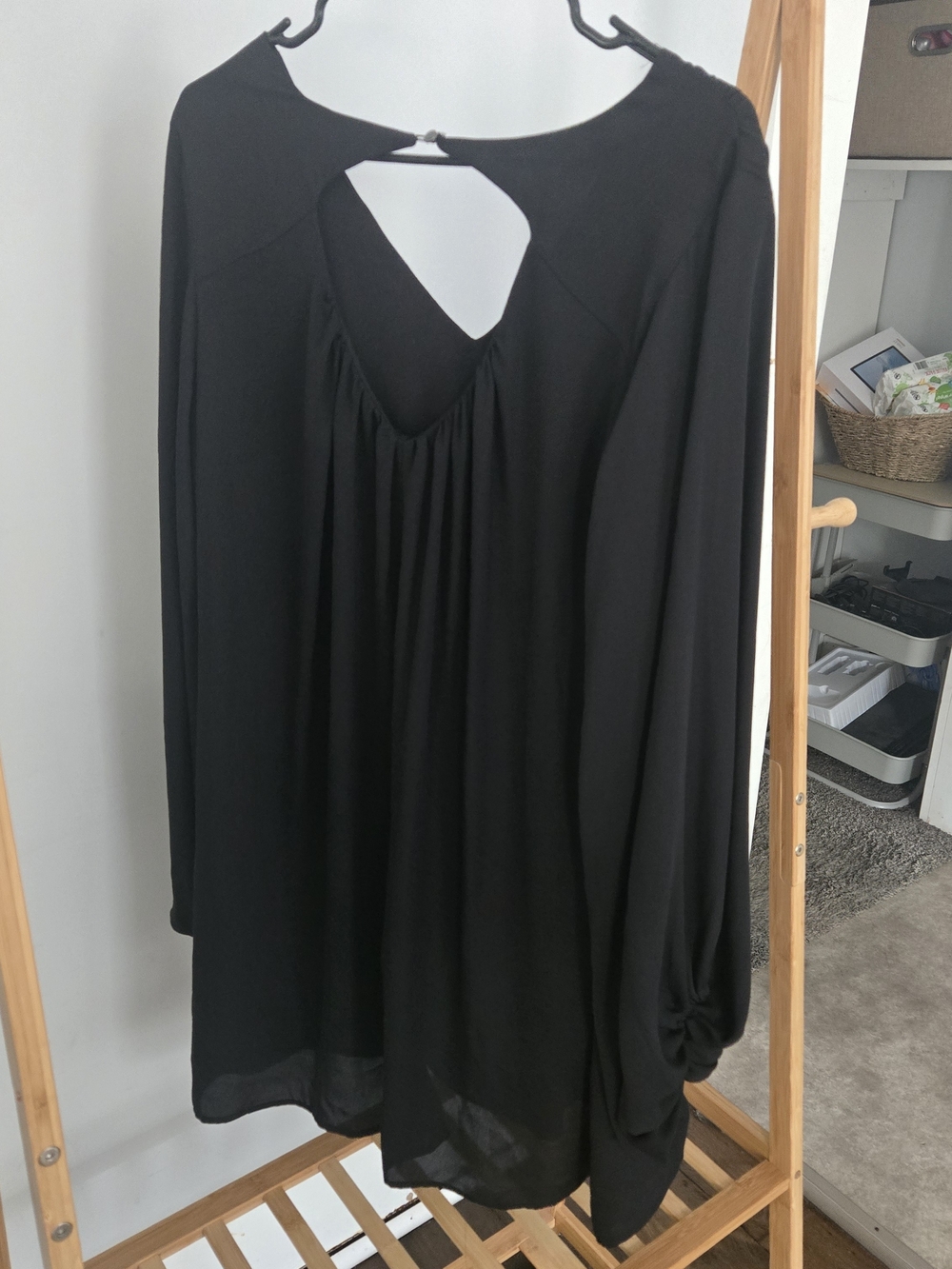 Apricot Lane Black Long-Sleeve Dress with Keyhole Back